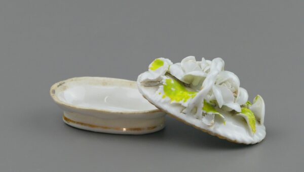 Mini Ceramic Flower Basket