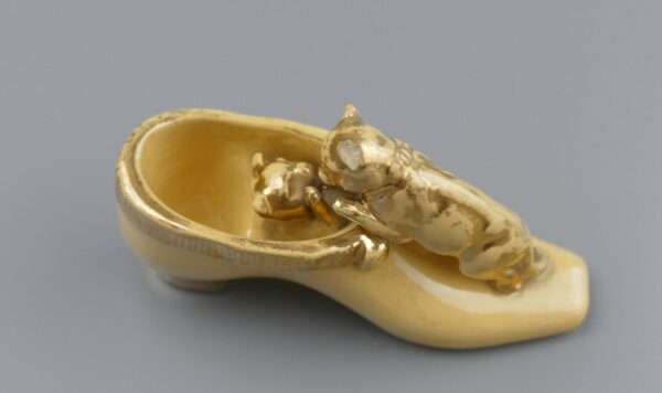 Ceramic Shoe with Kittens