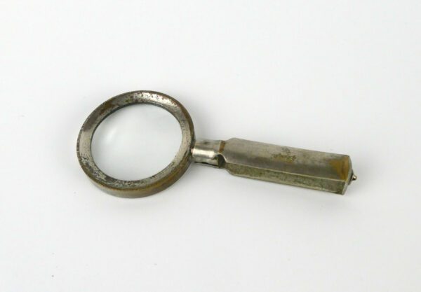 Déposé Folding Magnifier - Image 3
